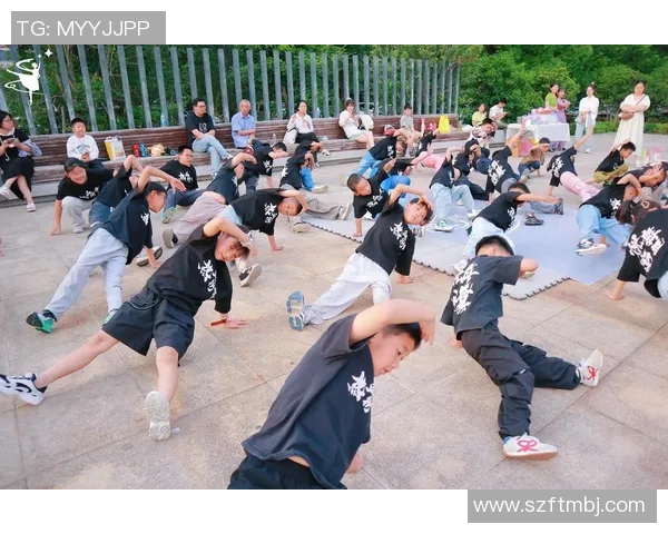 广州街舞队实力飙升引领潮流创新高展现街舞魅力与团队精神 广州街舞队实力飙升引领潮流创新高展现街舞魅力与团队精神