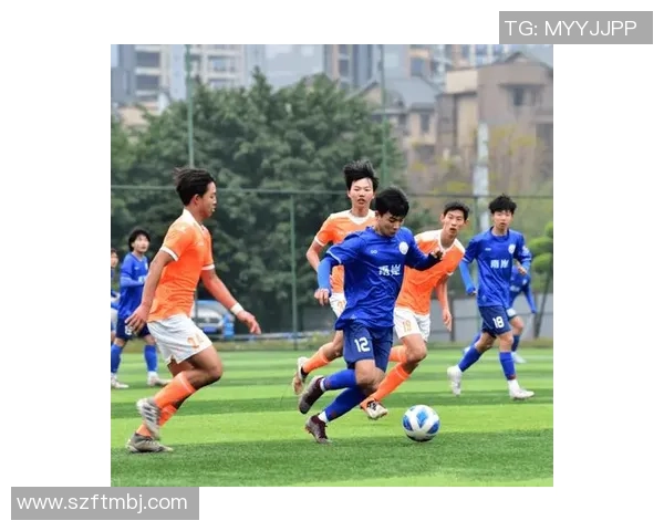 重庆足球队荣登足球配合排行榜第三名展现团队实力与默契 重庆足球队荣登足球配合排行榜第三名展现团队实力与默契